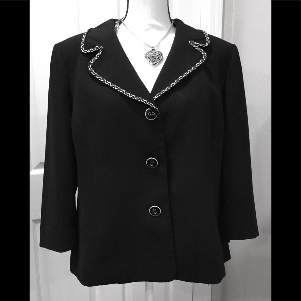 Three-button blazer